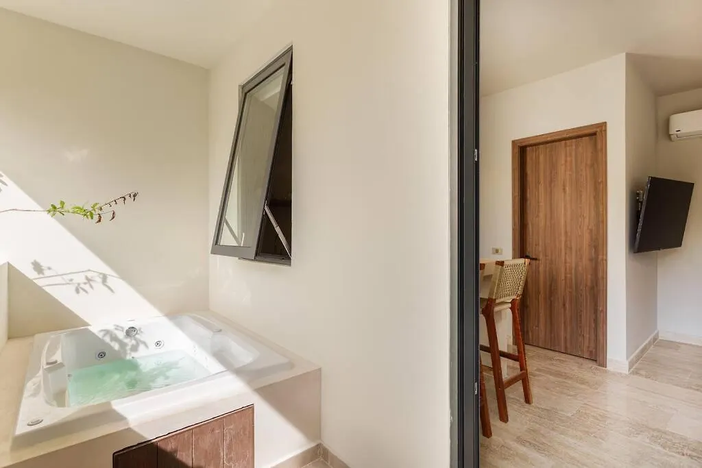 El Paraiso Ikebana Tulum Oasis, Pool And Secured Space Villa